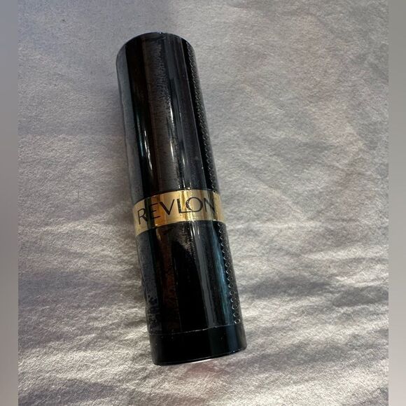 REVLON Super Lustrous Lipstick Color 812 Porto Please 0.15oz - Picture 4 of 5
